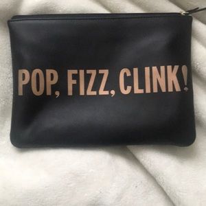 Kate spade clutch ♠️